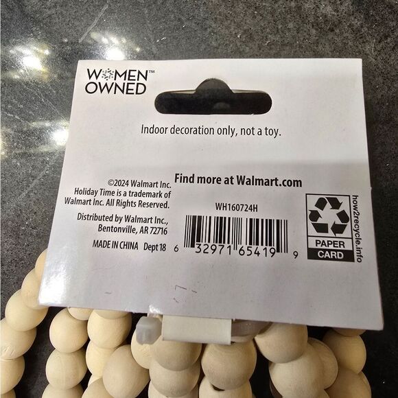 2 x 9ft Natural Brown Wooden Bead Christmas Garland Bundle, Holiday Time - Picture 4 of 4